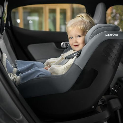 Maxi-Cosi Pebble S i-SIze, Baby Car Seat, 0 - 15 Months, 0 - 13 kg, 40 - 83 cm, Lightweight Car Seat Newborn, Click & Go Installation, G-CELL Side Impact Protection, Baby-Hugg Inlay, Tonal Black