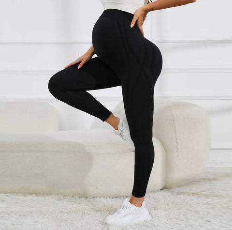 Women's Maternity Leggings - Over The Belly Full-Length Leggings Black